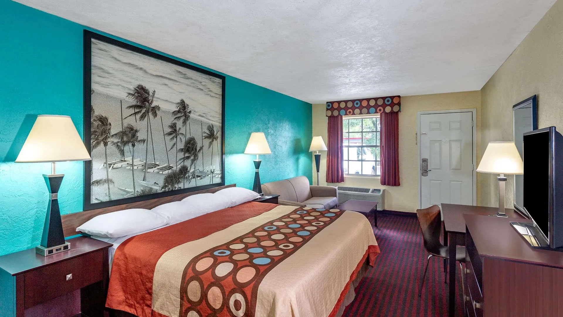 Super 8 By Wyndham Bradenton Sarasota Area Motel